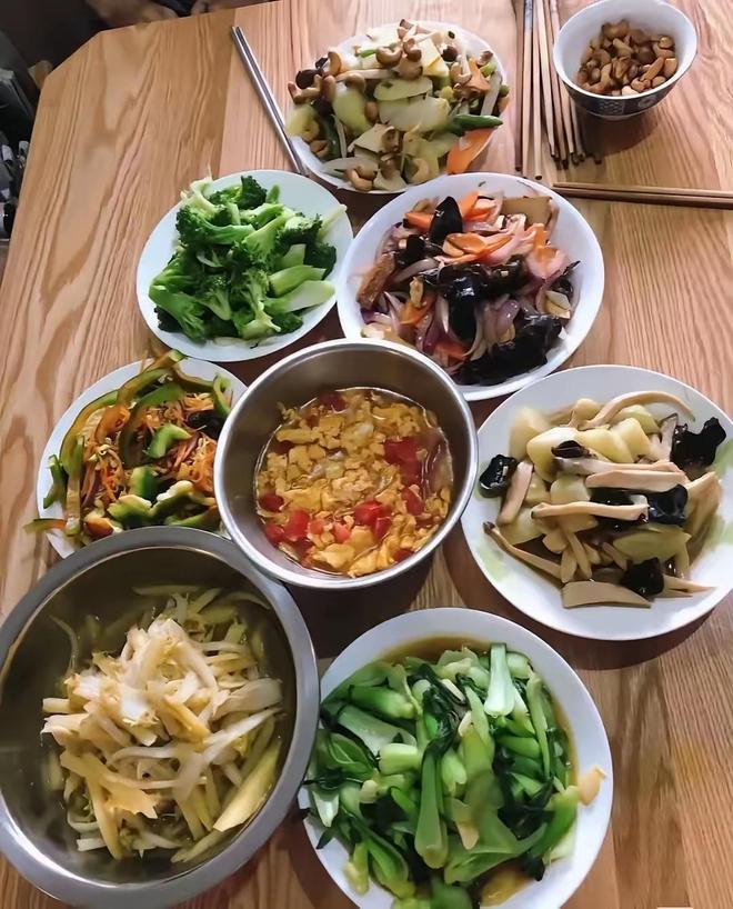 彩神vll购彩大厅为何就中国有大批蔬菜吃而其他国度蔬菜吃的较少？(图10)